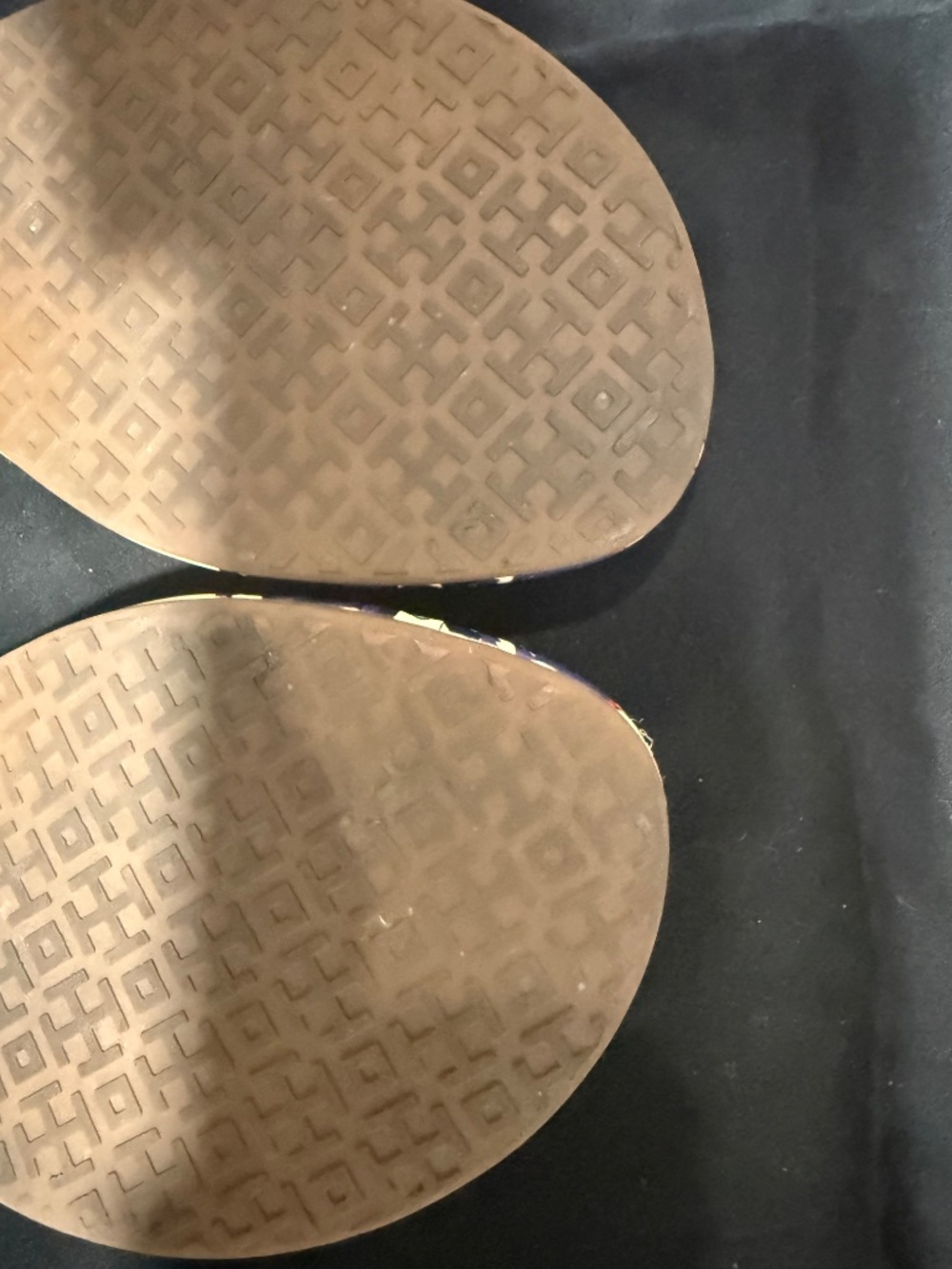 Tory Burch Miller Patent Thong Sandal Tea Time Floral Size 8 - Picture 5 of 5